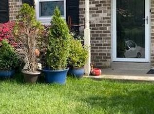 4 Bromley Dr BUILDING 206-U-4, Blue Bell, PA 19422