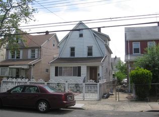 21610 111th Ave APT 2, Queens Vlg, NY 11429