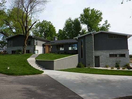 1st image of 14 Prairie Dunes Dr