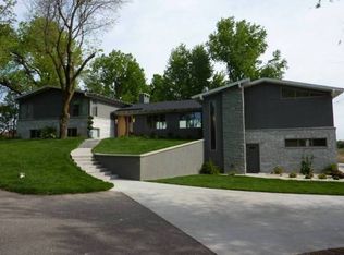 14 Prairie Dunes Dr, Hutchinson, KS 67502
