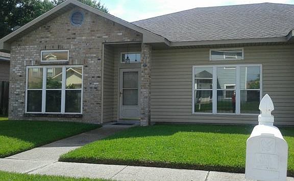 2nd image of 2120 Vineyard Ln