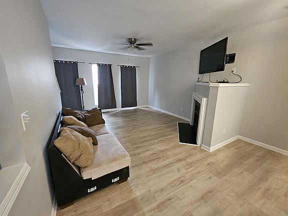Open living and dining room 4