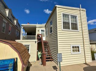 104 E Main St, Lititz, PA 17543