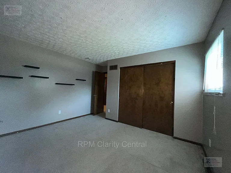 488 Clark State Rd — Photo 8