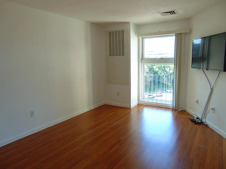 133 Commander Shea Blvd #621 — Photo 10