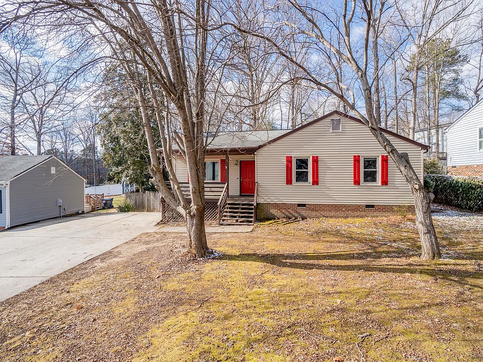 1st image of 6906 Mason Woods Dr