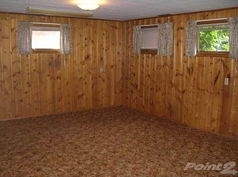 5th image of 2203 Lyndale Ln