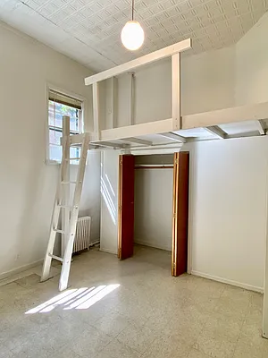 Rented by Brooklyn Heights Real Estate Inc | media 9