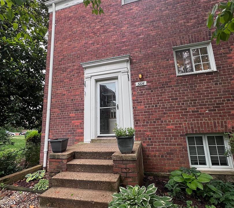1st image of 3226 Gunston Rd #720