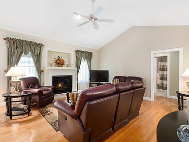 1 Westgate Way, Amherst, NH 03031 | Zillow