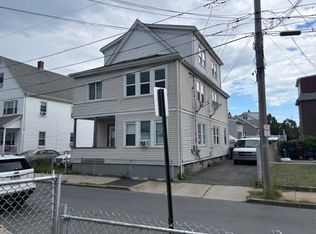 19 Heath St, Everett, MA 02149