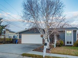 706 Circle Dr, Rapid City, SD 57702