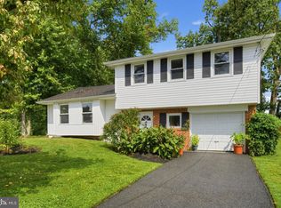 37 E Cherokee Dr, Newark, DE 19713
