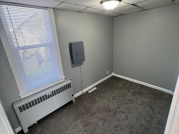 3rd image of 1821 Shawano Ave #A