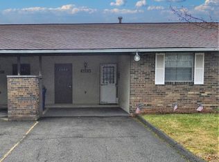 1264 Woodbrook Cir W, Columbus, OH 43223