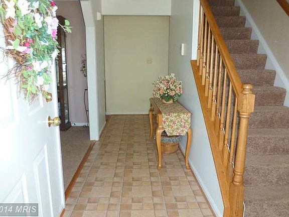 4th image of 6155 Oaklawn Ln