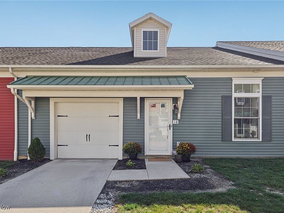 1st image of 18 Grandview Dr