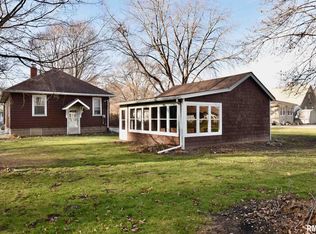 102 Field Ave, East Peoria, IL 61611