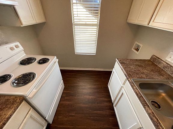 5th image of 3206 Salisbury Ave APT B