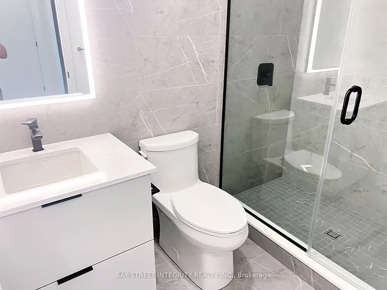 609 Sherbourne St #4501 — Photo 15
