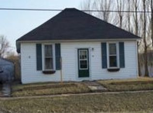 403 W Wood St, Camp Point, IL 62320