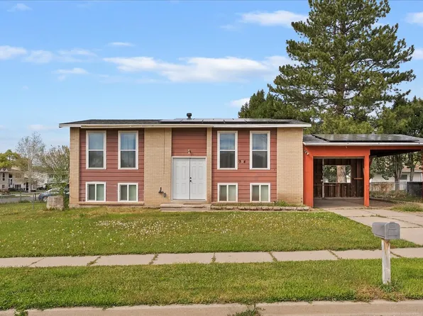 954 W 2400 N, Clinton, UT 84015