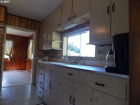 4th image of 91459 Spaw Ln