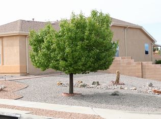 7401 Silverthorne Rd NW, Albuquerque, NM 87114