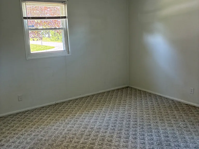 2502 Buffalo St — Photo 14