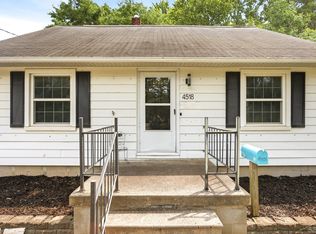 4518 Jefferson Ave, Midland, MI 48640