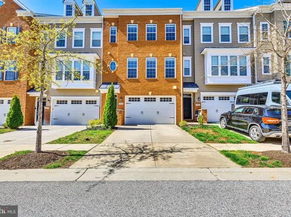 308 Black Sky Ln, Pasadena, MD 21122