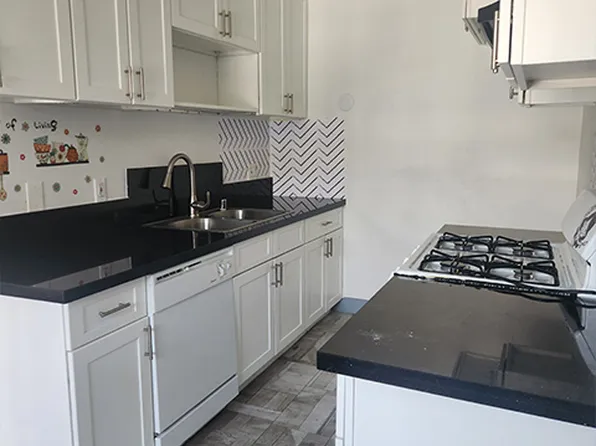 7525 Haskell Ave #211, Van Nuys, CA 91406