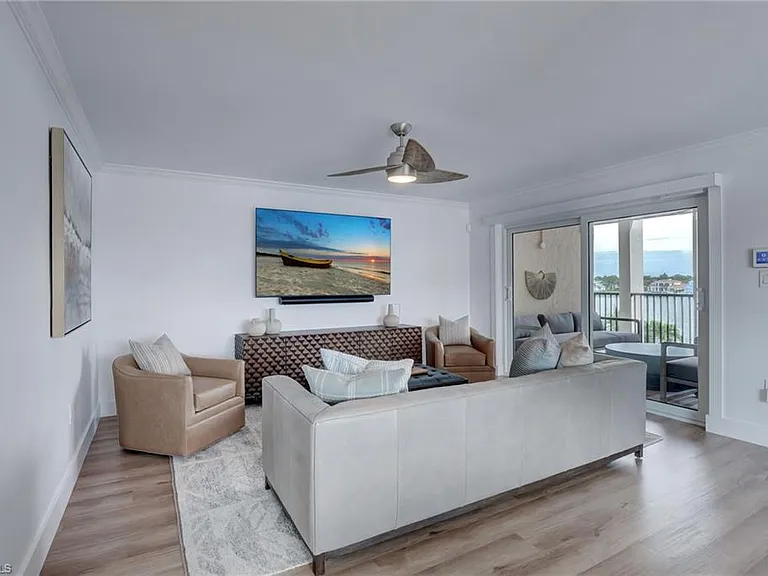 3500 Gulf Shore Blvd N #408 — Photo 4