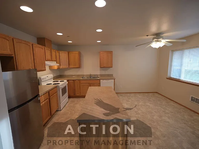 1312 Campbell Ave #4 — Photo 15