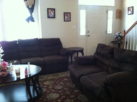Spacious Family Room