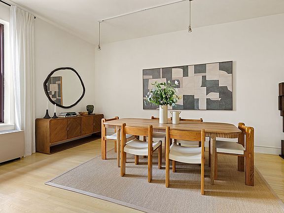 3rd image of 28 Old Fulton St #4GH