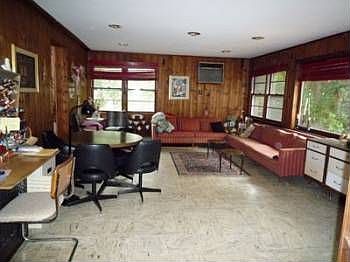 4th image of 1514 Moffit Ave