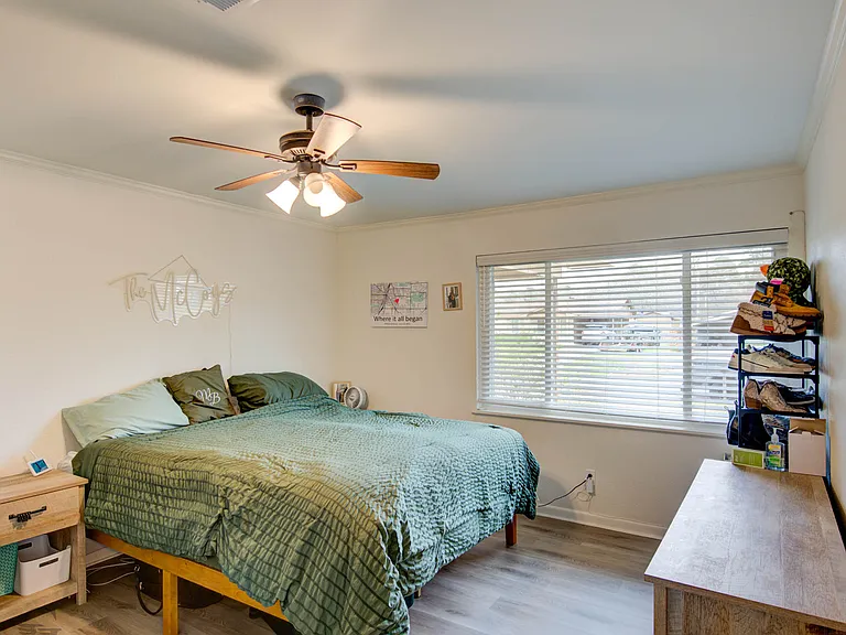9478 Poinsetta Dr — Photo 10