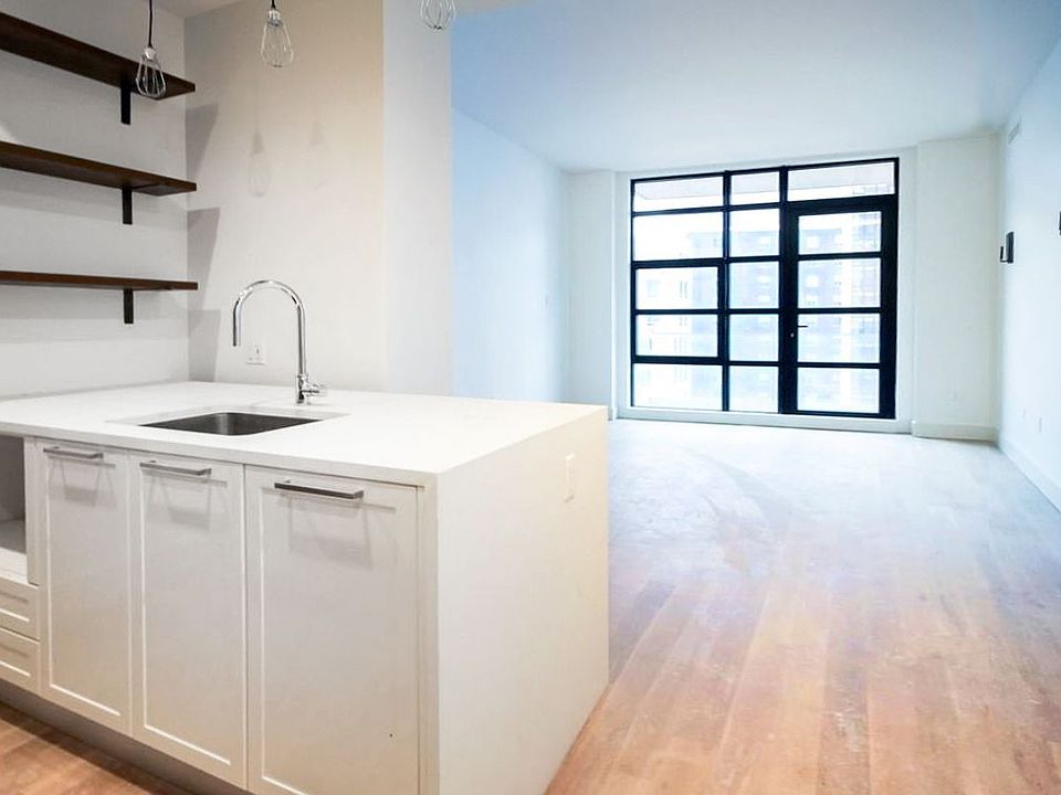1st image of 41-21 28th St #12F