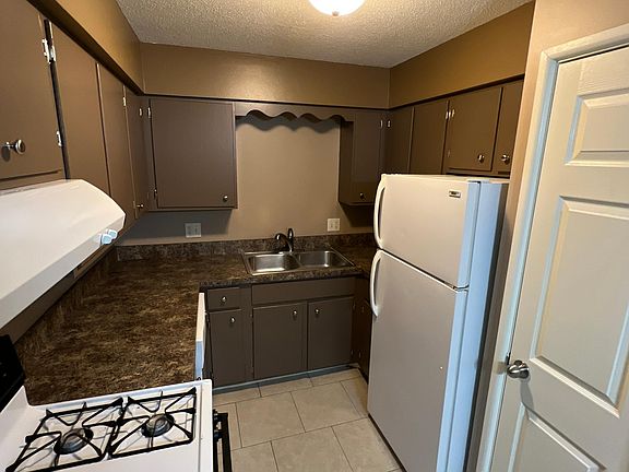 4th image of 7103 Van Dorn St #51