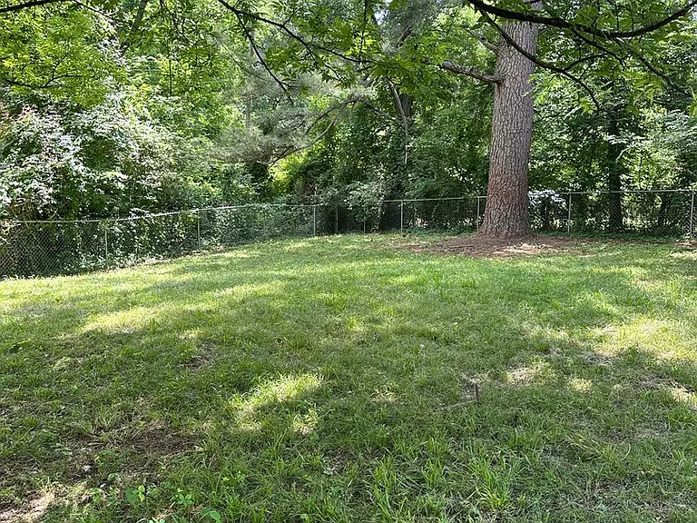818 N 25th St — Photo 12