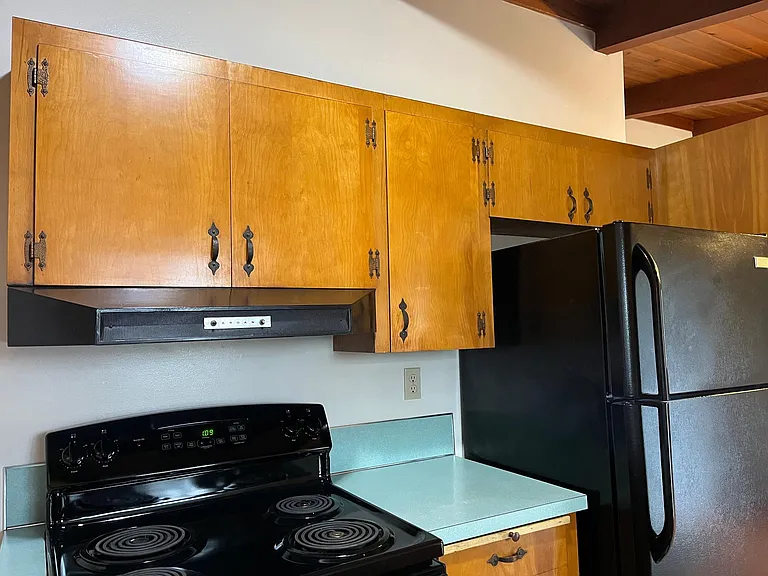 810 SE 217th Ave — Photo 6