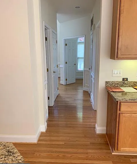 8219 Electric Ave — Photo 16