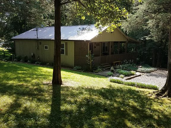 2nd image of 283 Spalding Bell Ln