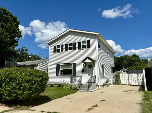 1725 West BOULEVARD, Racine, WI 53405
