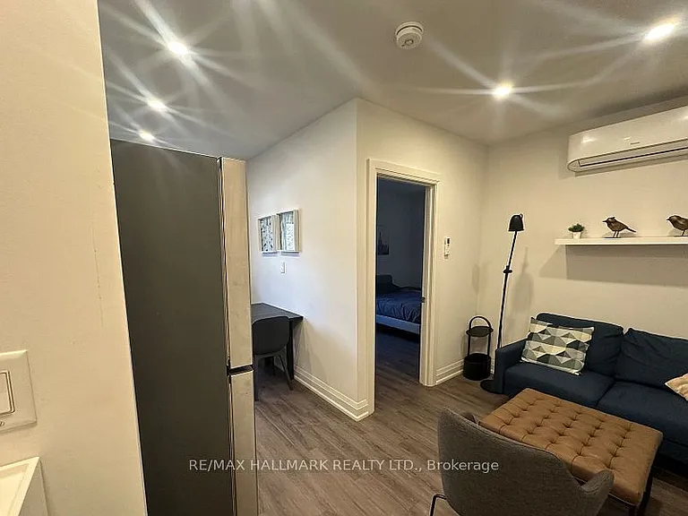 595 Saint Clair Ave W #12 — Photo 32