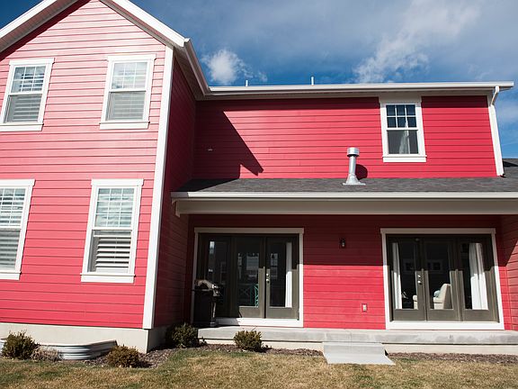 covered side porch