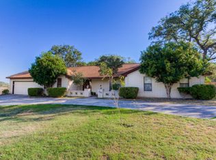 202 Riverhill Blvd, Kerrville, TX 78028