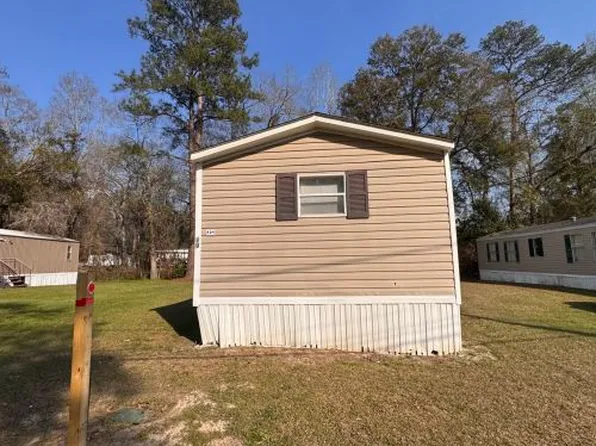 107 Elijah Hill Ln, Thomasville, GA 31792