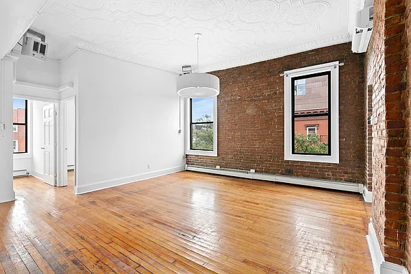 Rented by Ivey North LLC | media 6